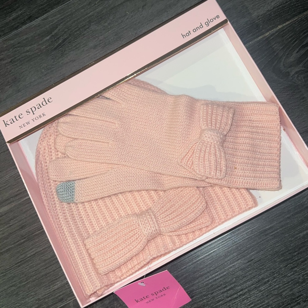 Kate Spade Hat and Gloves